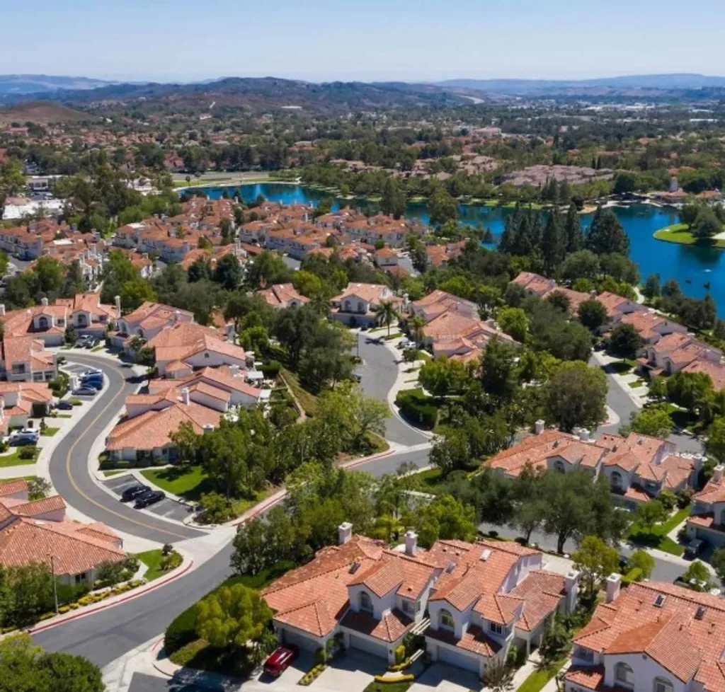 Rancho Santa Margarita master-planned community with tile-roofed homes